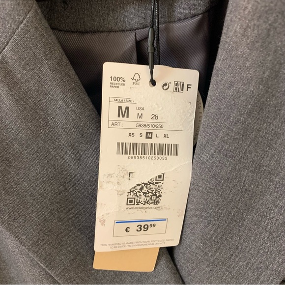 Stradivarius Cropped Blazer - Picture 5 of 7